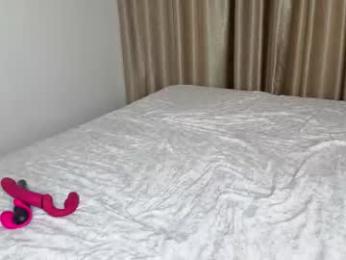 kiraempire webcam model stream image