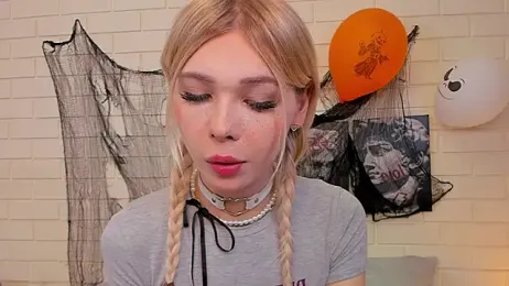 Blondy_Fina webcam model stream image