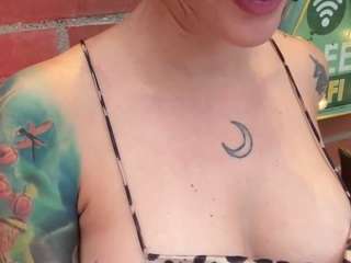 anastaxialynn webcam model stream image