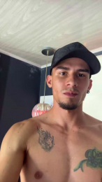 Sharon_Tyga20 webcam model stream image