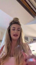 NyxBaroness webcam cam4 model stream image