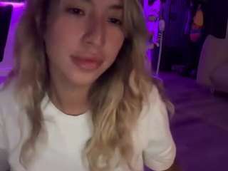 sweetxariel webcam model stream image