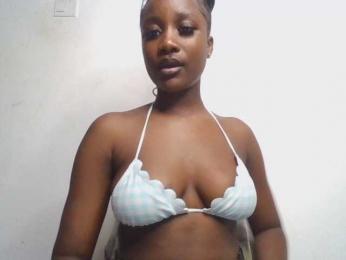 Flirtyarrya webcam model stream image