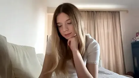 FruityXo webcam model stream image