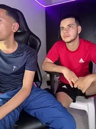 Lion_TNTx webcam model stream image