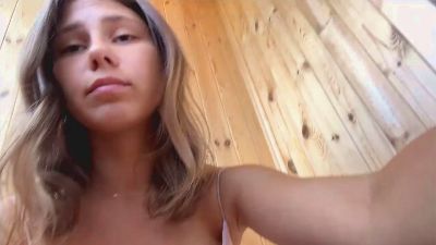 OlaDago webcam model stream image