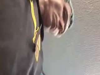 yoursl4ve webcam model stream image