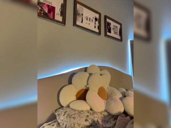 -Your-Michelle- webcam model stream image