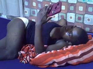 sweet-vishy webcam model stream image