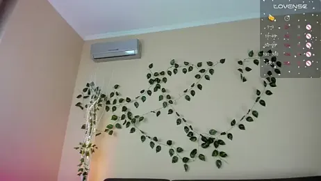 MollyDollz webcam model stream image