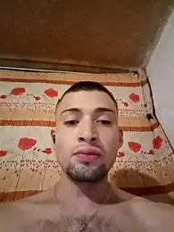 Suggarwhite18CM webcam stripchat model stream image