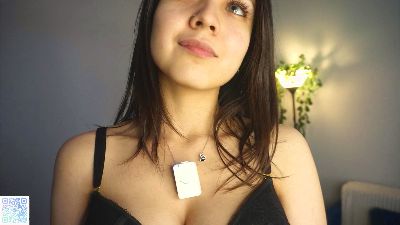 RosaCreager webcam model stream image