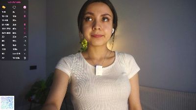 RosaCreager webcam model stream image