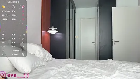 Eva_JJ webcam model stream image