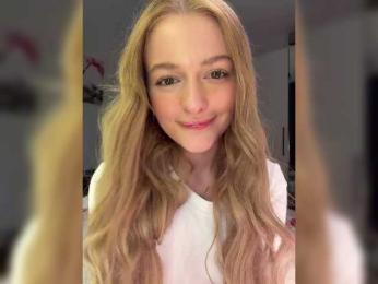 devo4ka_ webcam bongacams model stream image