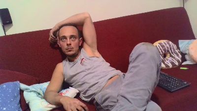 YoungMaschietto webcam model stream image
