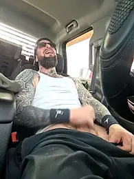 Beardedtattood webcam stripchat model stream image