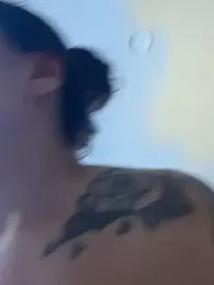 latina_curvy22 webcam model stream image