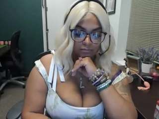 nastyylondon webcam model stream image