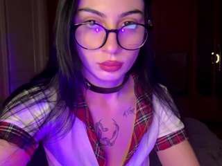 radiantluna webcam model stream image