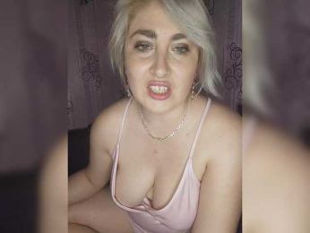 Nikaangel webcam model stream image