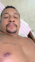 Juninho22cm webcam model stream image