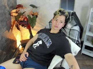 redhood-1 webcam model stream image