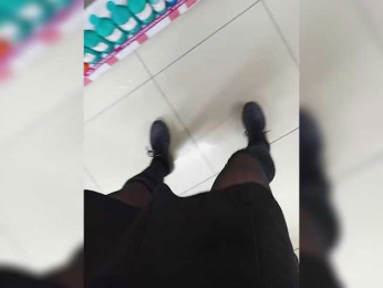 Karoleva_milf webcam model stream image