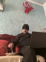 Dick_6inches_Delhi webcam model stream image