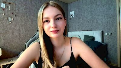TracyGoss webcam model stream image