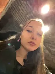 ICrazyOneIRL webcam model stream image