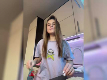 -INDICA- webcam bongacams model stream image