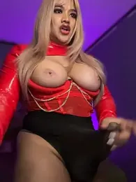 12InchSelfsuckerTs webcam stripchat model stream image
