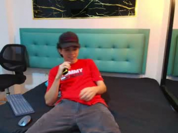 dia_fax18 webcam model stream image