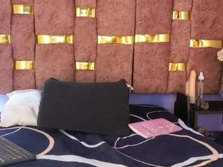 shantall05 webcam model stream image