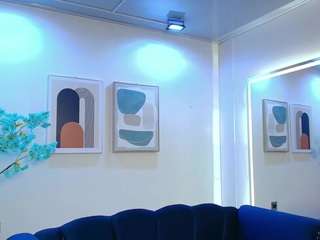 leia-laurent webcam model stream image