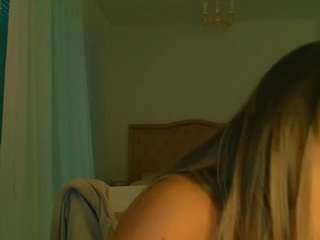 prettylonelygirl webcam model stream image