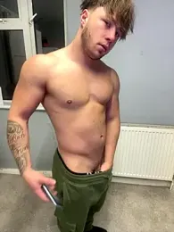 harleybarker webcam model stream image