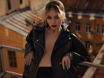 EstellaRichmond webcam model stream image