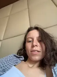 RinaMood webcam model stream image