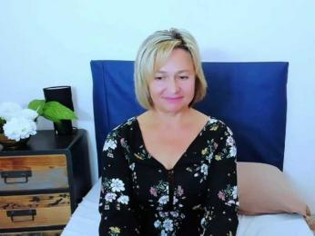 MarieneMature webcam bongacams model stream image