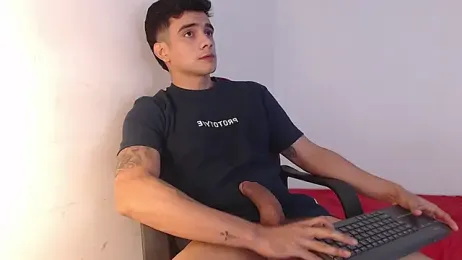 adam_levis17 webcam model stream image