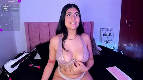 Miakhalifa_a webcam model stream image