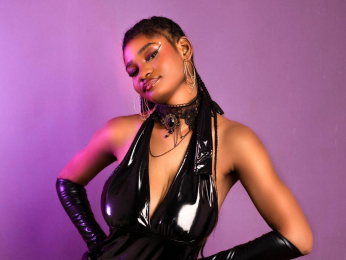 LaraVelvet webcam livejasmin model stream image