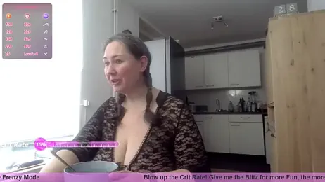 MilfGina webcam model stream image