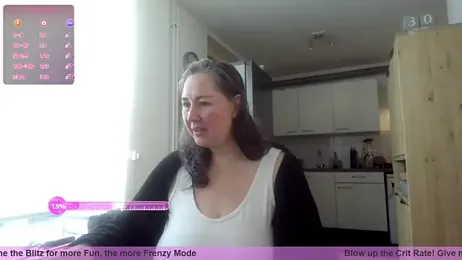 MilfGina webcam model stream image