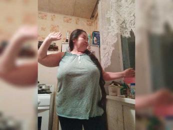 MilfZulfiya webcam model stream image