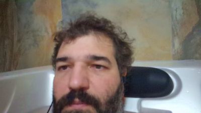 migou_VS webcam model stream image