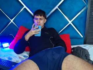 edwinboys webcam model stream image