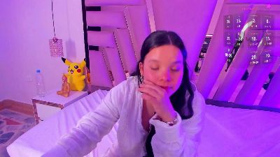 LilyPetite webcam cam4 model stream image